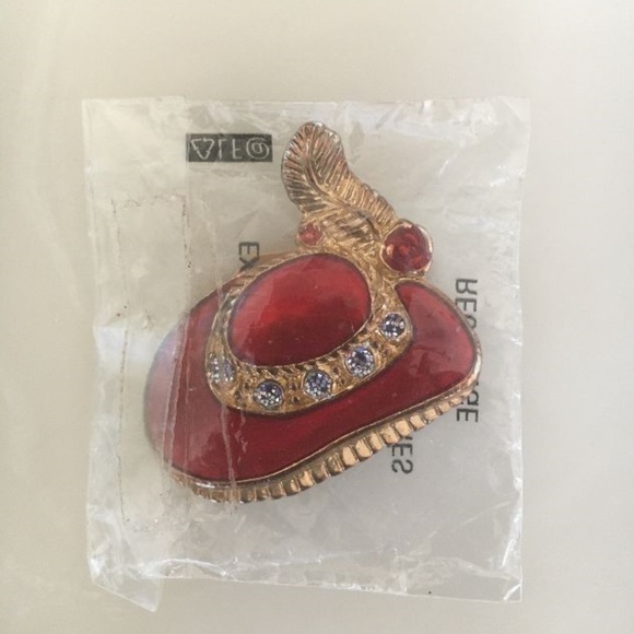 *HOST PICK* Red Hat pin - Picture 2 of 3